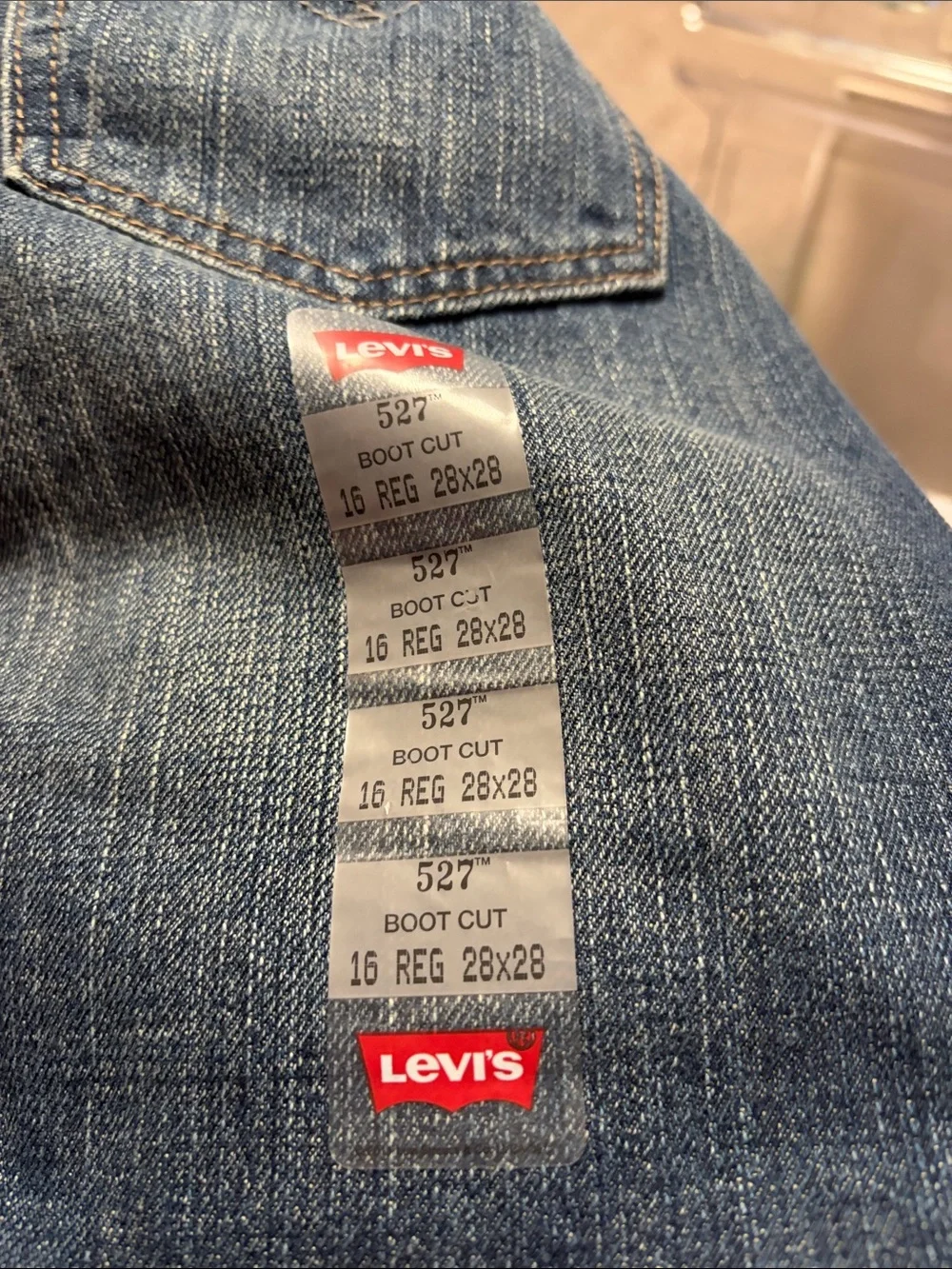 Levi's Men's Medium Blue Straight Jeans
